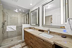 915 Seaside Dr, Sarasota, FL 34242 - Photo 26