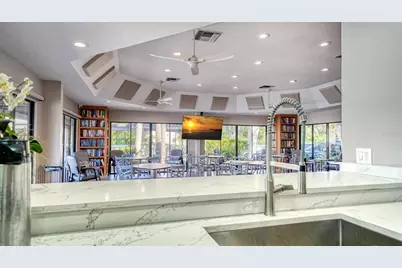 1638 Starling Drive #105, Sarasota, FL 34231 - Photo 58
