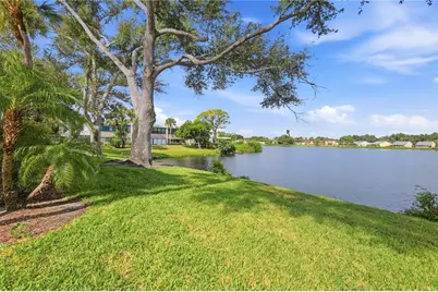 307 Timberlake Drive #307, Bradenton, FL 34210 - Photo 2