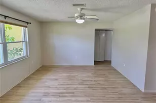 5109 Medalist Rd, Sarasota, FL 34243 - Photo 4