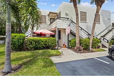 521 Lakeside Drive, Bradenton, FL 34210 - Photo 2