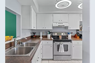 7364 Cloister Drive #7364, Sarasota, FL 34231 - Photo 4