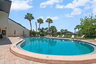 7364 Cloister Dr, Sarasota, FL 34231 - Photo 32