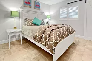 1741 Southwood St, Sarasota, FL 34231 - Photo 16