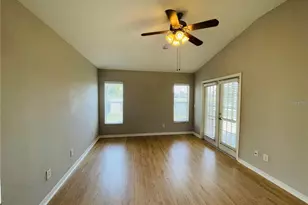 1822 Raven Glen Dr, Ruskin, FL 33570 - Photo 20