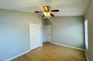 1822 Raven Glen Dr, Ruskin, FL 33570 - Photo 16