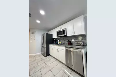2726 49th Avenue W #2726, Bradenton, FL 34207 - Photo 8