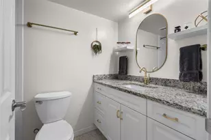 8081 Cascadas Ave, North Port, FL 34287 - Photo 28