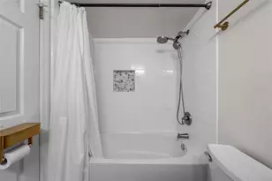 8081 Cascadas Ave, North Port, FL 34287 - Photo 30