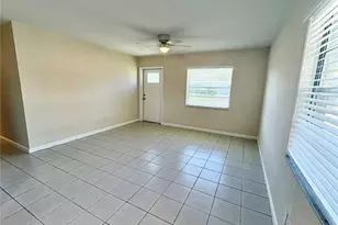 2208 16th Ave W, Bradenton, FL 34205 - Photo 4