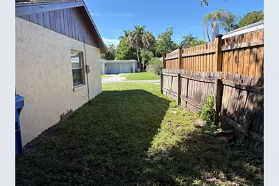 2208 16th Avenue W, Bradenton, FL 34205 - Photo 18