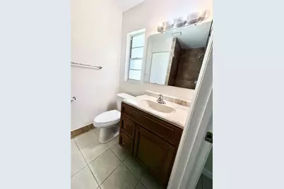 2208 16th Avenue W, Bradenton, FL 34205 - Photo 12