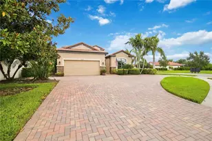 10619 Glencorse Terrace, Bradenton, FL 34211 - Photo 2
