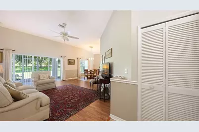 4933 Thames Lane, Sarasota, FL 34238 - Photo 8