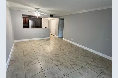 2755 Coconut Bay Ln Lane #113, Sarasota, FL 34237 - Photo 4