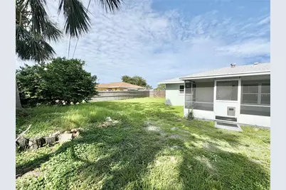 3126 Shamrock Drive, Venice, FL 34293 - Photo 16