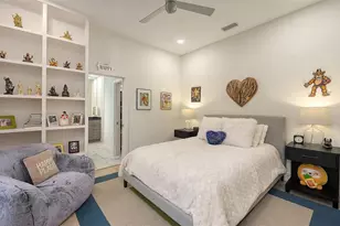 324 Osprey Point Dr, Osprey, FL 34229 - Photo 50