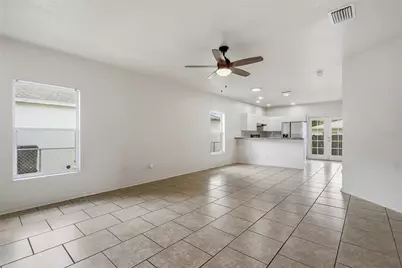 3520 17th Street Court E, Bradenton, FL 34208 - Photo 8