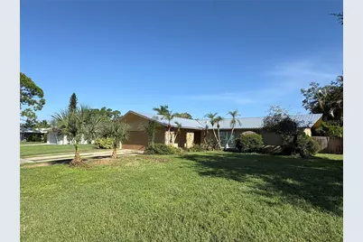 7704 24th Avenue W, Bradenton, FL 34209 - Photo 2