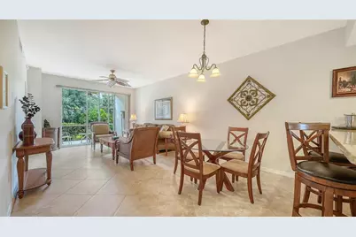 4655 Tower Hill Lane #2414, Sarasota, FL 34238 - Photo 2