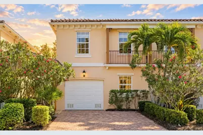 7632 Bergamo Avenue, Sarasota, FL 34238 - Photo 1