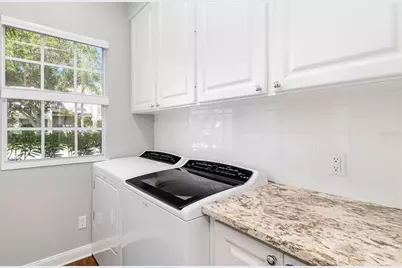 7632 Bergamo Avenue, Sarasota, FL 34238 - Photo 16