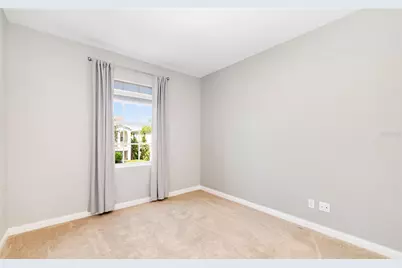 7632 Bergamo Avenue, Sarasota, FL 34238 - Photo 26