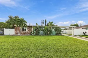 4103 52nd St Ct W, Bradenton, FL 34209 - Photo 1