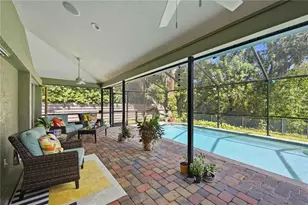 5595 Bent Oak Dr, Sarasota, FL 34232 - Photo 8
