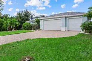 10039 Kingsville Dr, Port Charlotte, FL 33981 - Photo 46