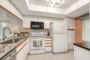 7652 Eagle Creek Dr, Sarasota, FL 34243 - Photo 22