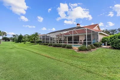 5815 Fairwoods Circle, Sarasota, FL 34243 - Photo 60