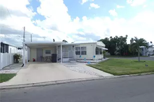 5127 8th St W, Bradenton, FL 34207 - Photo 8