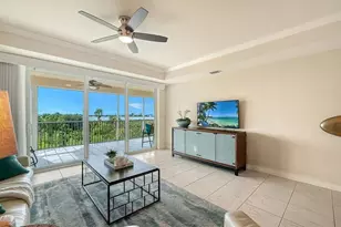 250 Hidden Bay Dr, Osprey, FL 34229 - Photo 8