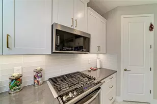 5440 Hope Sound Cir, Sarasota, FL 34238 - Photo 16