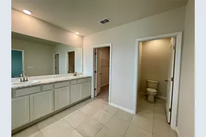 10606 Chippewa Drive, Parrish, FL 34219 - Photo 16