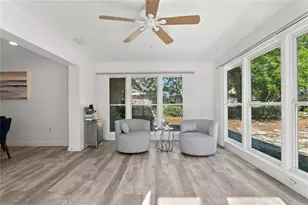 1694 Joyce St, Sarasota, FL 34231 - Photo 14