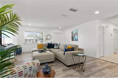 1694 Joyce Street, Sarasota, FL 34231 - Photo 8