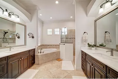 5672 Cloverleaf Run, Lakewood Ranch, FL 34211 - Photo 32