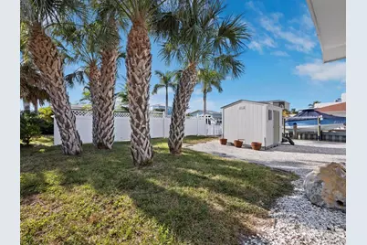691 Tarawitt Drive, Longboat Key, FL 34228 - Photo 24