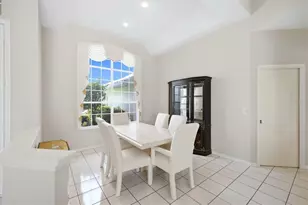 9010 Ashbourne Ct, Sarasota, FL 34238 - Photo 10
