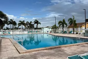 1812 Cypress Point Ln, Sarasota, FL 34234 - Photo 32