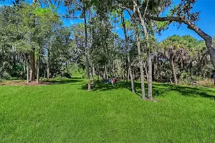 9291 Swaying Branch Rd, Sarasota, FL 34241 - Photo 46