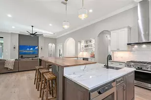 9291 Swaying Branch Rd, Sarasota, FL 34241 - Photo 24