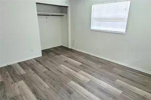 2975 Louise St, Sarasota, FL 34237 - Photo 28