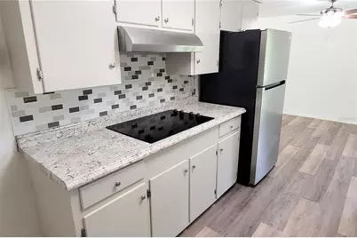 2975 Louise Street, Sarasota, FL 34237 - Photo 12