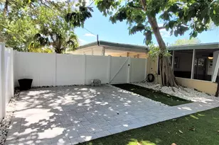 2975 Louise St, Sarasota, FL 34237 - Photo 34