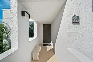 843 Bayport Wy, Longboat Key, FL 34228 - Photo 6