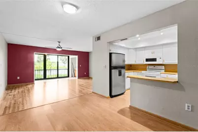 1601 Bayhouse Point Drive #204, Sarasota, FL 34231 - Photo 4