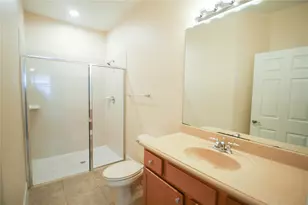 7936 Limestone Ln, Sarasota, FL 34233 - Photo 10